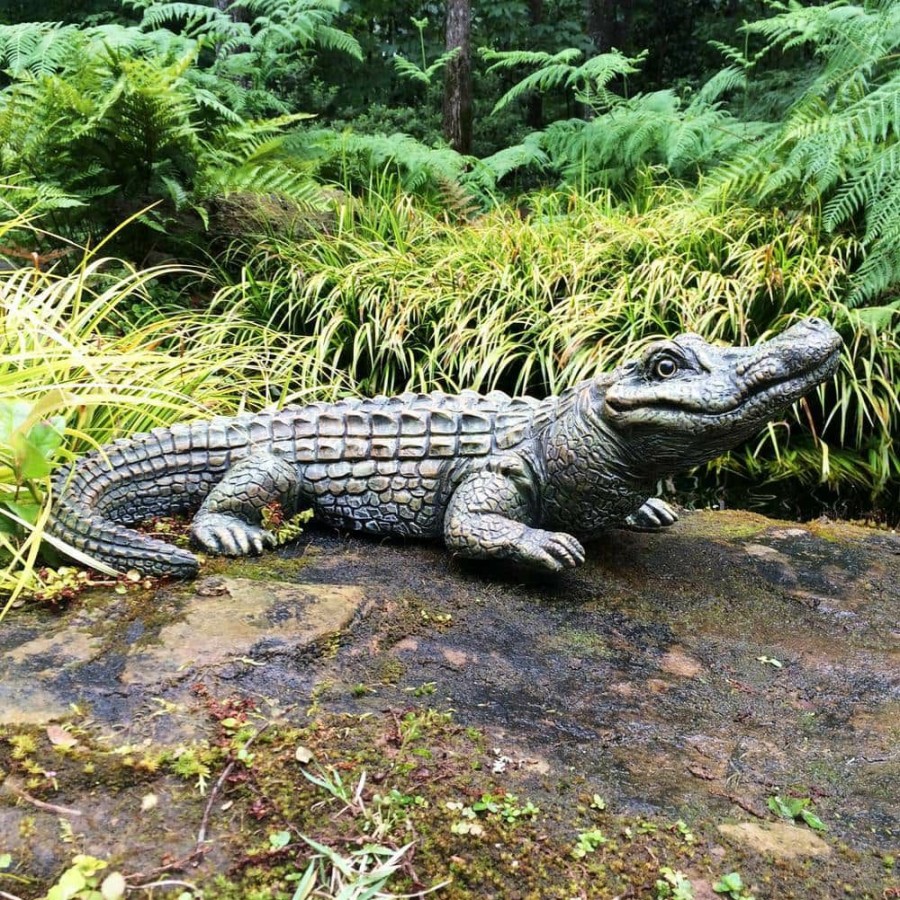 Outdoor Decor * | Homestyles 22 In. Gator The Alligator Bronze Patina Collectible Beach Statue