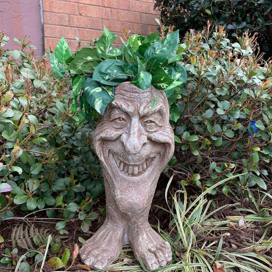 Outdoor Decor * | Homestyles 17 In. Uncle Lucky The Muggly Face Garden Statue Planter Holds 7 In. Pot