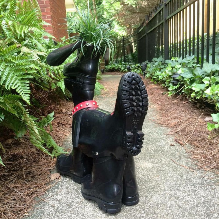 Outdoor Decor * | Homestyles 15 In. Buster The Boot Buddies Dog Sculpture And Planter Home And Garden Loyal Companion Black Gloss Statue